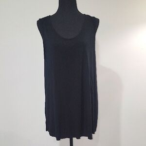 Black Sleeveless Top